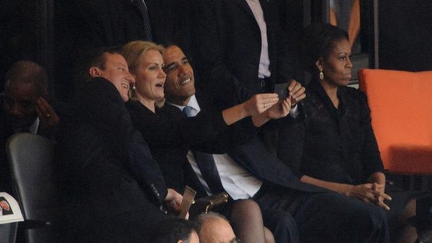 obama selfie