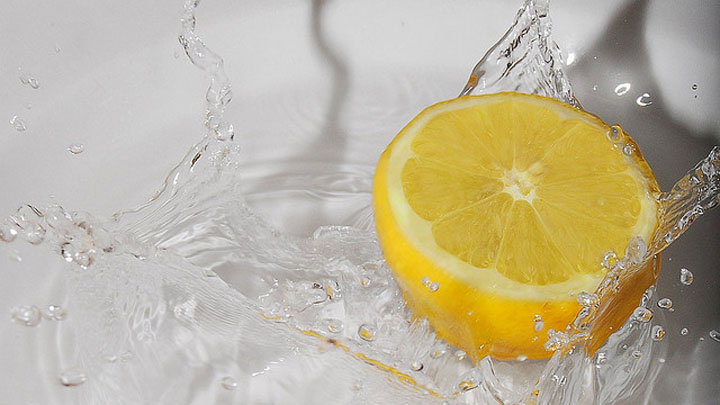 The truth behind using lemon water for weight loss…