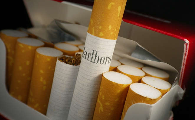 405 cigarettes Honeyrose Herbal Cigarettes, Cigars & Loose 405 British American Tobacco Company