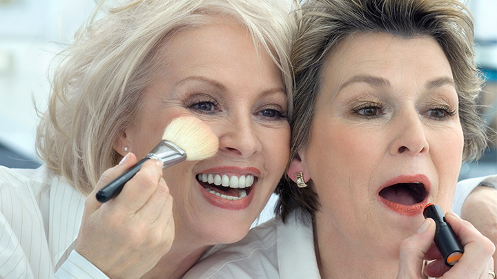 Make your skin glow with these clever makeup tricks - Starts at 60