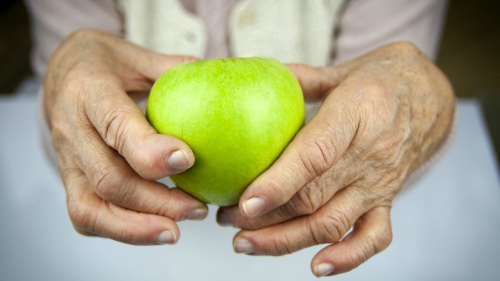 Foods that exacerbate arthritis symptoms