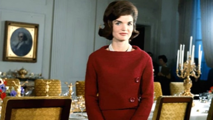 Jackie Kennedy S Iconic Looks That We Love Starts At 60 060816 Style Jackie Kennedy5