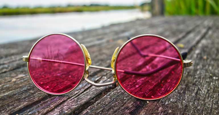 Rose Specticles Rose Tinted Spectacles