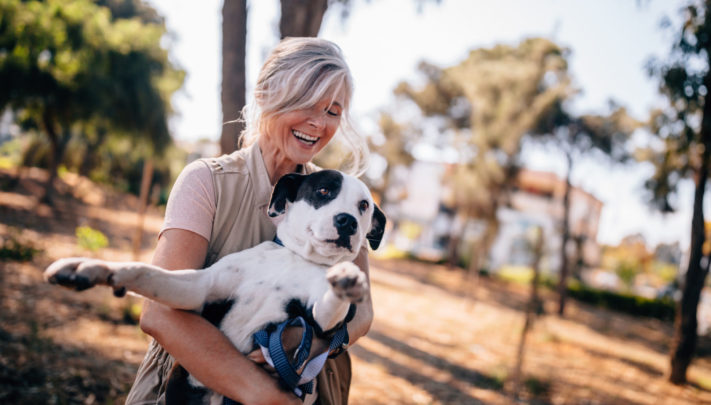 A brisk walk with your dog every day for as little as 15 minutes could help you live longer, recent research indicates.