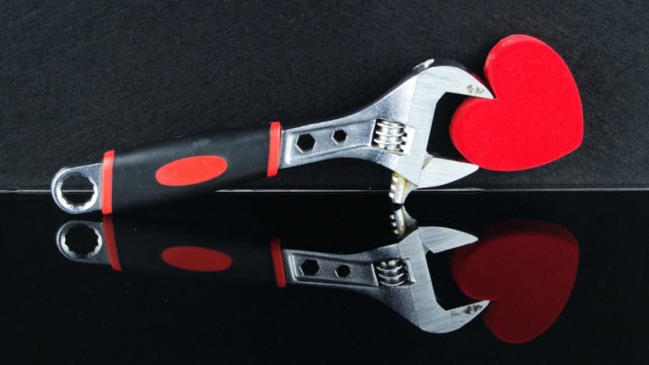 Scammers make sure they have a grip on your heart and mind – before they make a move on your wallet. 