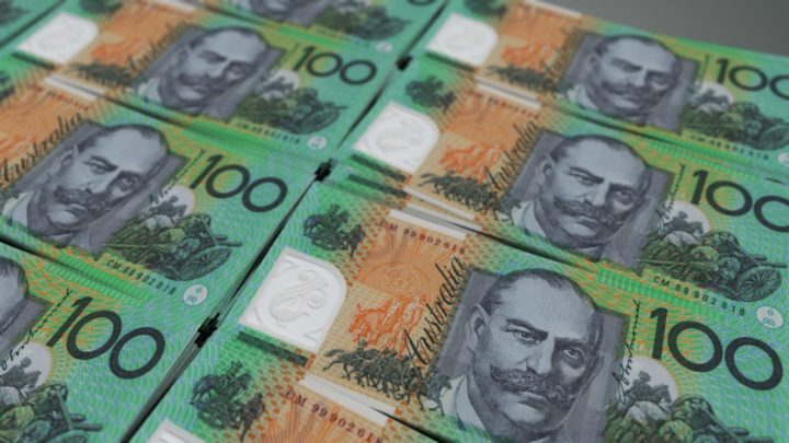 "Oh, I wrote two cheques. One for $20 and the other for $1,000." Source: Getty.
