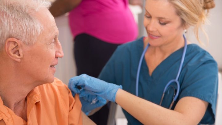 Health commentator Dr Ross Walker gives his advice for avoiding serious illness. Source: Getty Images