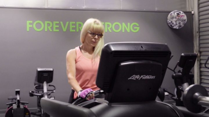 Simone Meagher lives with genetic arthritis, but has found that exercising regularly helps her enjoy greater mobility and strength.