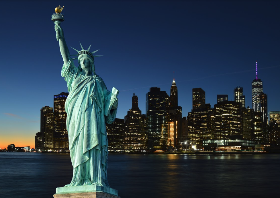 Rose claims she saw the Statue of Liberty in a recent vision. Source: Getty.