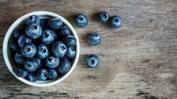 Regularly consuming blueberries may help fight off wrinkles and fine lines. Source: Shutterstock 