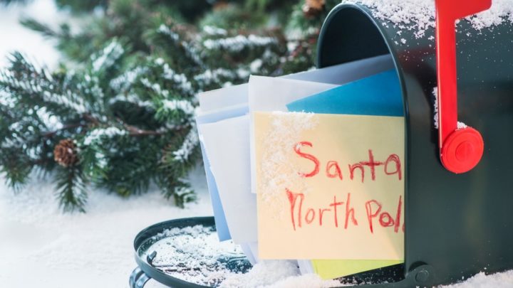 Jim volunteered as one of 'Santa's Elves' at Christmas and read the most beautiful letter. Source: Getty Images