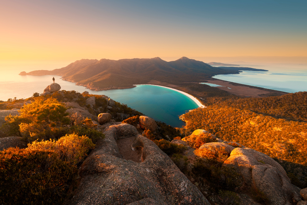 wineglass-bay-tasmania