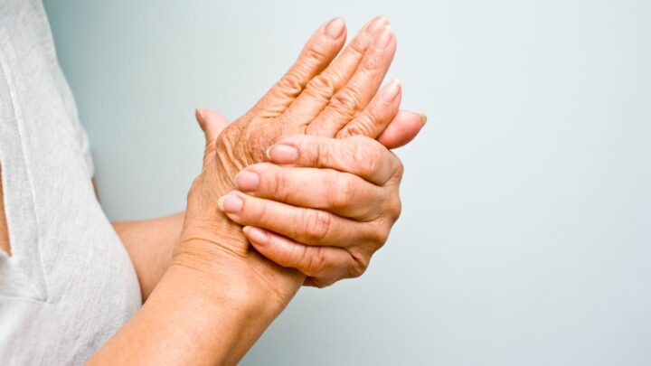 Rheumatoid Arthritis: 5 Hand Exercises To Reduce Stiffness & Pain