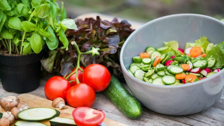 What you eat can have a huge impact on your health. Source: Getty. 