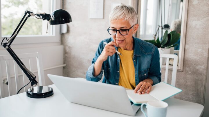 This community writer has revealed the health and economic benefits of lifelong learning. Source: Getty Images / Model released