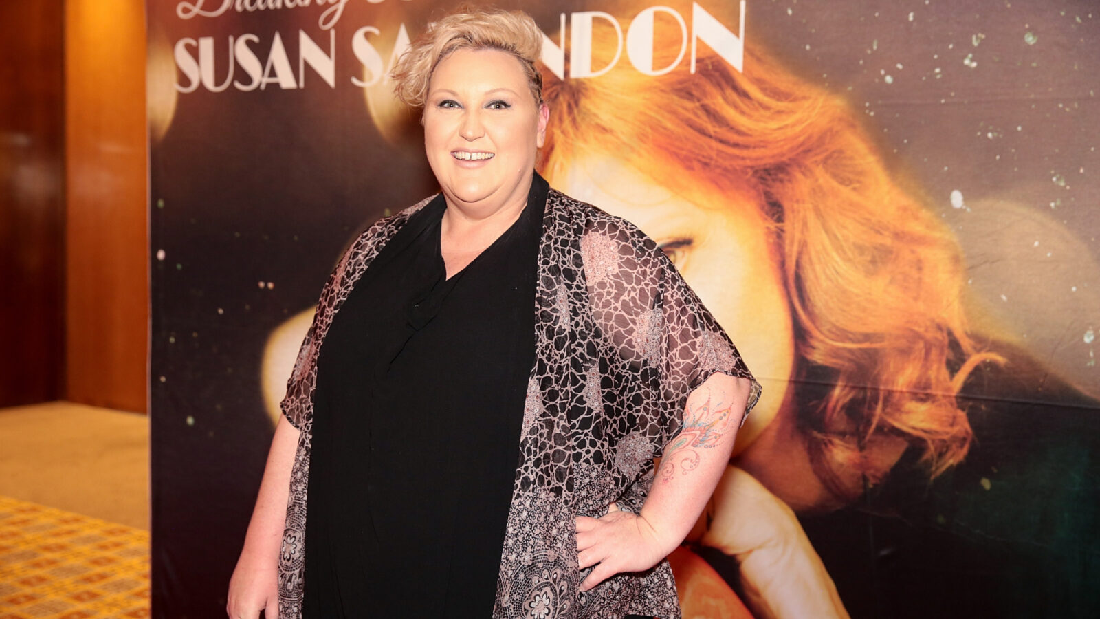 Meshel Laurie stuns with dramatic weight loss Starts at 60