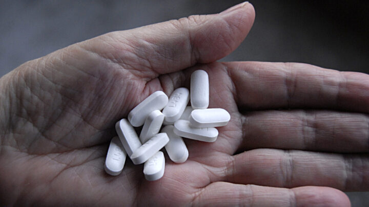 Daily aspirin use now linked to risk in older adults - Starts at 60