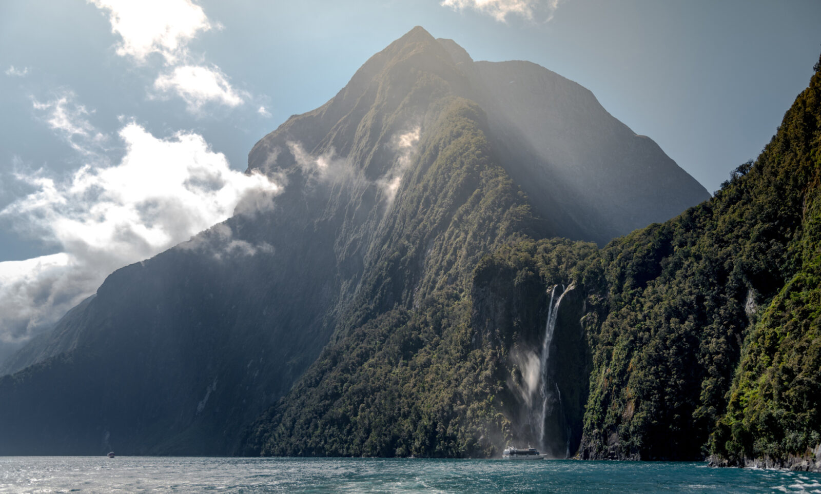 New Zealand mountains 