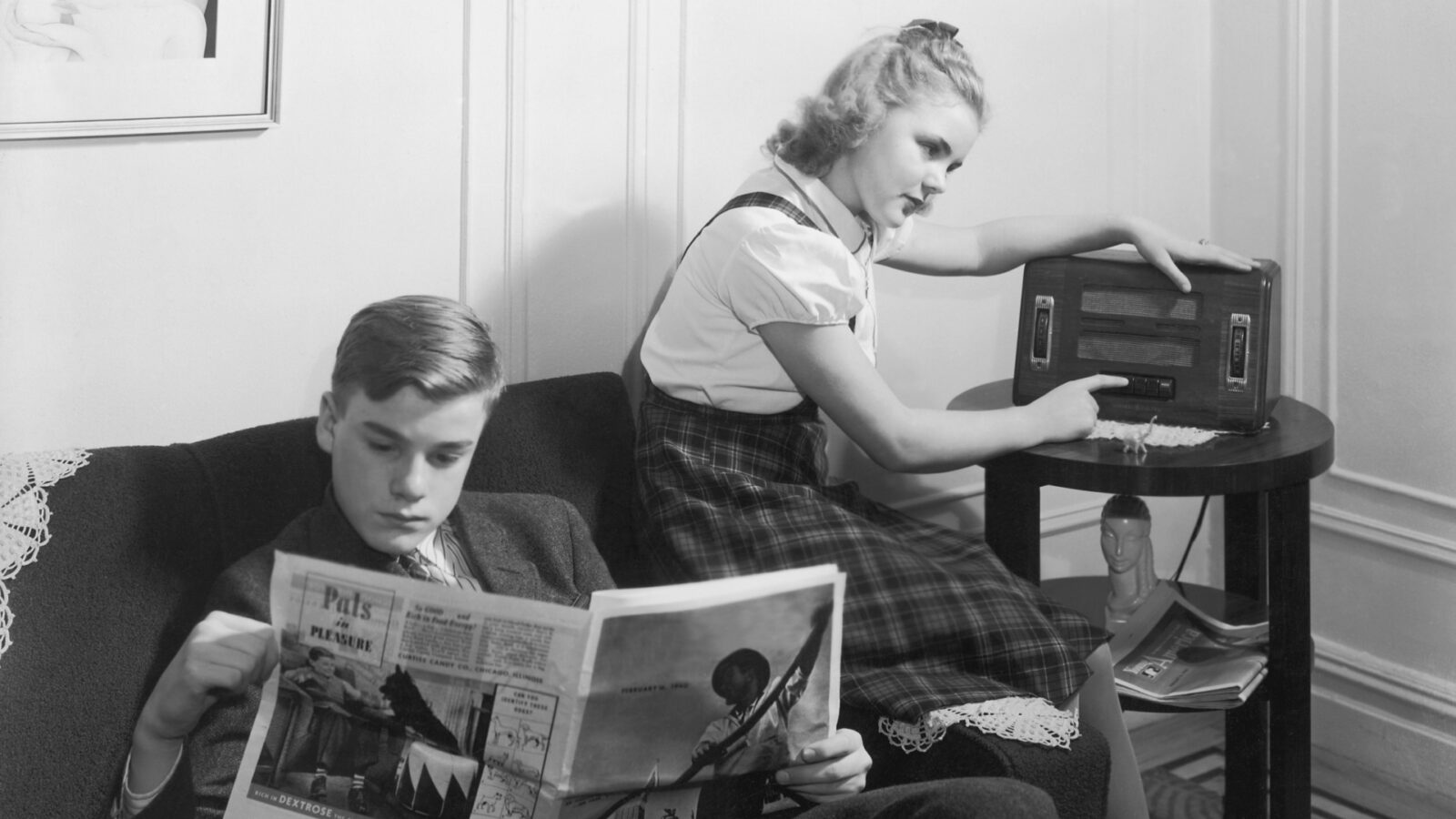 How we listened to music in the 50s and 60s - Starts at 60, image size:1600x900