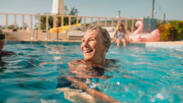 Retirement villages are a popular downsizing option for being a low-cost and community-centric way to live. Source: Getty