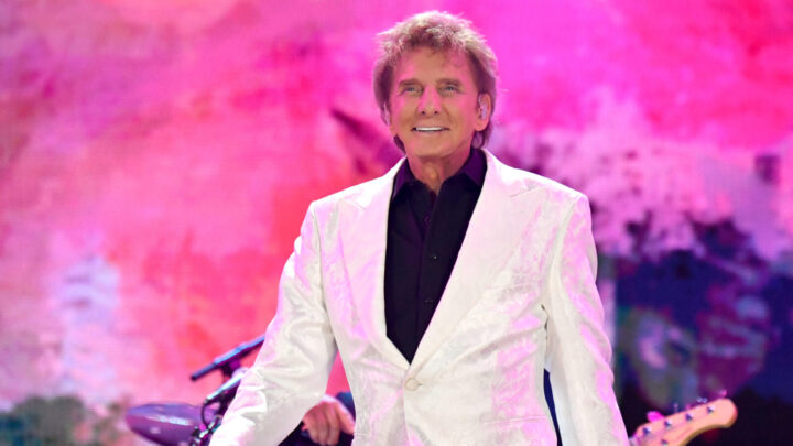 Barry Manilow Hits A New High Note After Becoming A Grandfather For The 