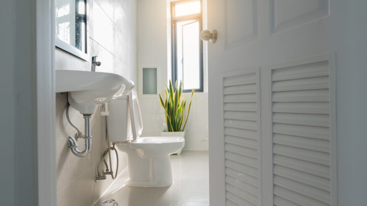 Your bowel movements can tell you a lot about your health as you age. Source: Getty Images. 
