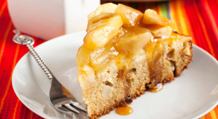 Delicious apple pie cheesecake - Starts at 60