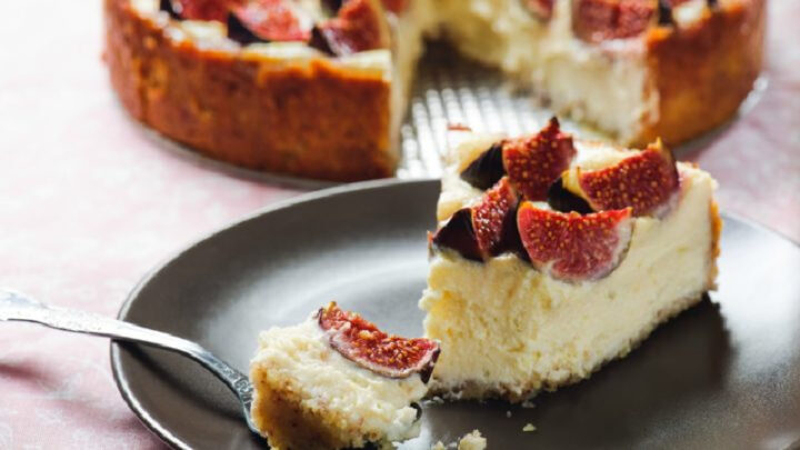 Delectable ricotta cheesecake with figs - Starts at 60