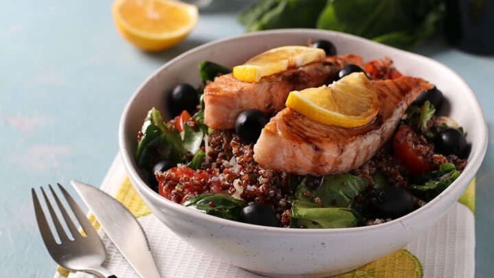 Savory salmon & quinoa salad: A heart-healthy recipe delight - Starts at 60