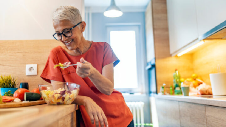 Feeling the weight of stress? Discover how a simple diet swap could help lighten the load and bring peace of mind – all while keeping you healthy and happy after 60. Source: Getty Images. 