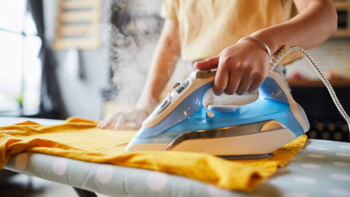 Is your iron looking worse for wear? Discover the game-changing hacks to clean it up and keep your clothes spotless.  Source: Getty Images. 