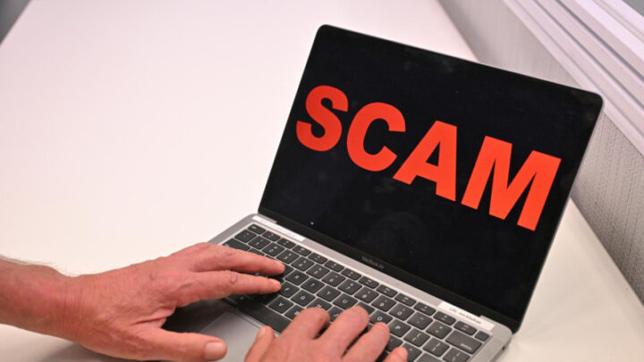 Advocates expect a deluge of early morning scam activity to hit in the lead-up to June 30. Source: Mick Tsikas/ AAP PHOTOS. 