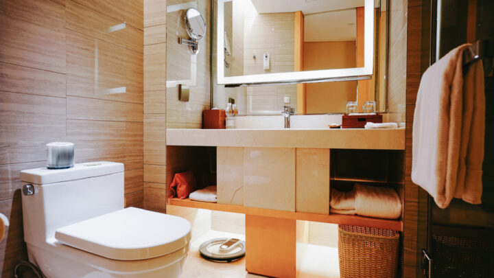 Even if your bathroom lacks built-in storage, there are still plenty of smart ways to stay organised. Source: Shutterstock. 