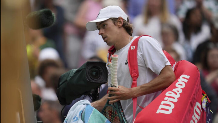 Deflated Alex de Minaur turns focus to New York