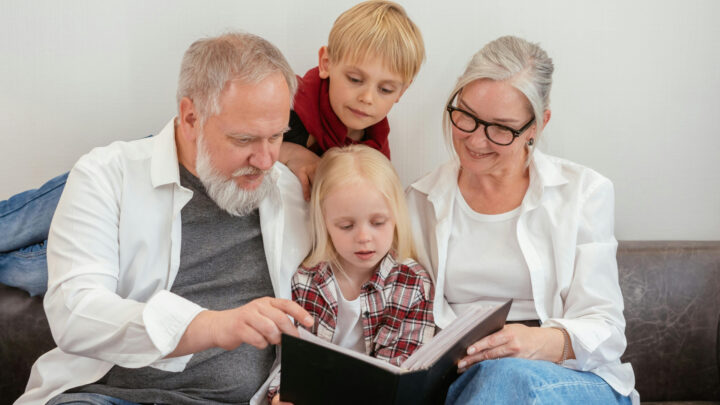 The right picture book turns story time into something magical. Source: Mikhail Nilov/ Pexels. 