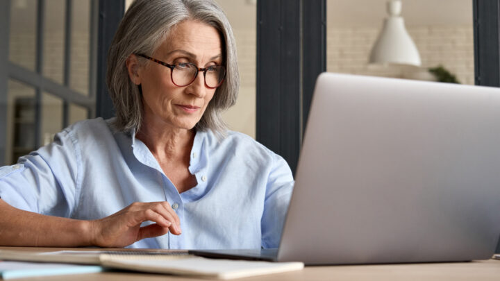 Worried about scams? Here are 10 easy ways to tell if an email is genuine. Source: Shutterstock Basic. 