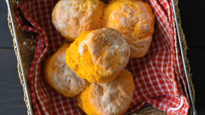 Pumpkin & lemonade scones - Starts at 60