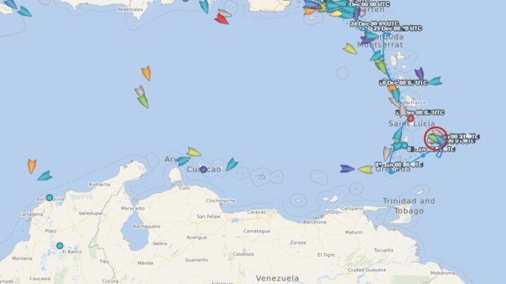 Map of the eastern Caribbean showing multiple ship icons clustered around the islands north of Venezuela.