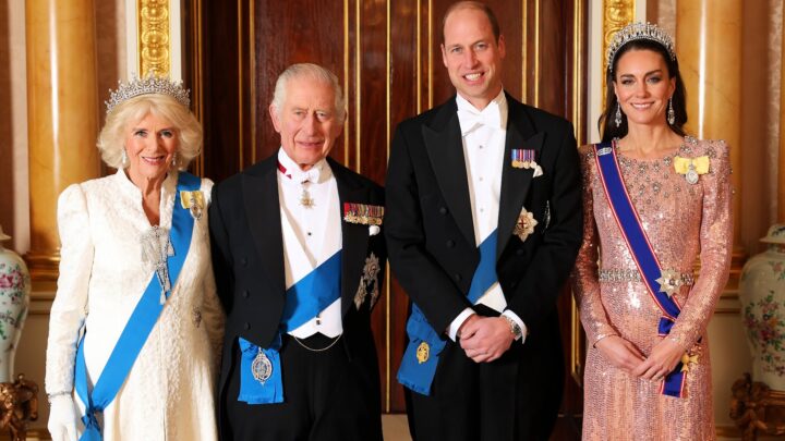 Is this the beginning of the End for the Royals? Andrew fallout rocks  Monarchy - Starts at 60