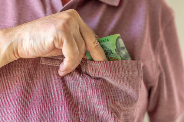 Aussies urged to get creative to make extra money