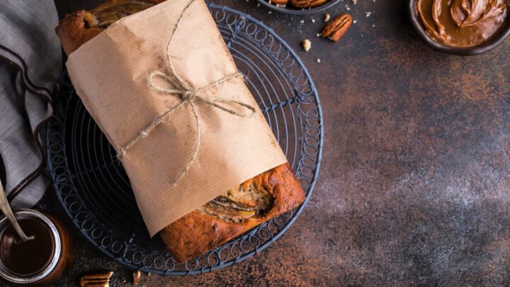 Traditional Scottish Gingerbread Recipe – A Sticky Treacle Loaf from Mum Catherine’s Kitchen