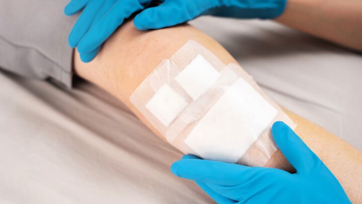 The Hidden Pressure Facing Family Caregivers of Chronic Wounds – And Why It Matters for Older Australians