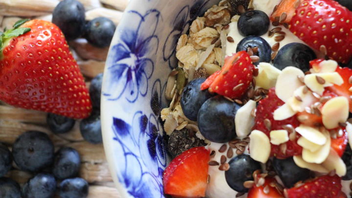 Never buy muesli from the shops again with this healthy recipe